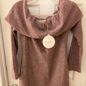 Saints & Hearts Rose Pink Off-Shoulder Sweater Knit Dress | Small | Pockets
